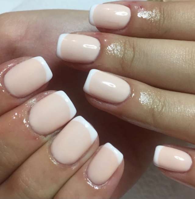 לק גל מספר 373 רד ניו יורק-Red New York מכיל 18ml