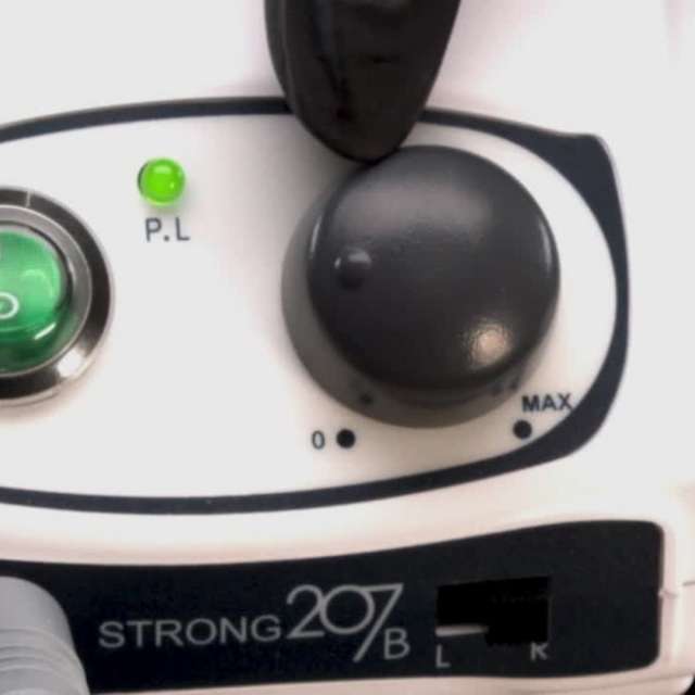 STRONG 207 – מכונת שיוף סטרונג מקצועית לציפורניים ולפדיקור