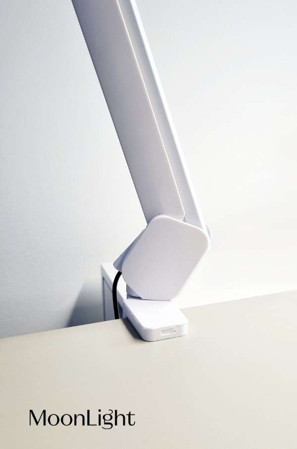 מנורת לד מקצועית עם תפס שולחני – MoonLight LED Lamp