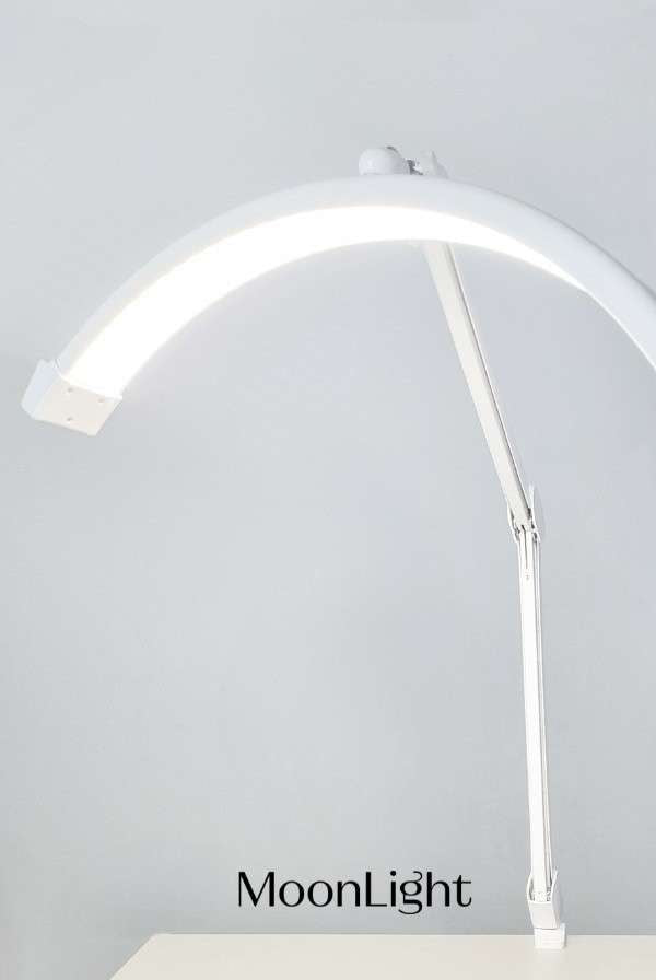 מנורת לד מקצועית עם תפס שולחני – MoonLight LED Lamp